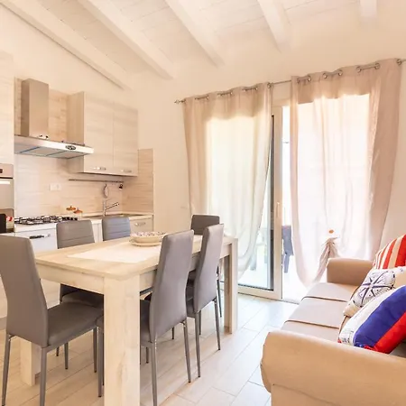Casa Macis Vista Mare Apartment Isola Rossa (Sassari)