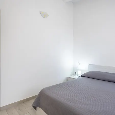 Casa Macis Vista Mare Апартаменты *