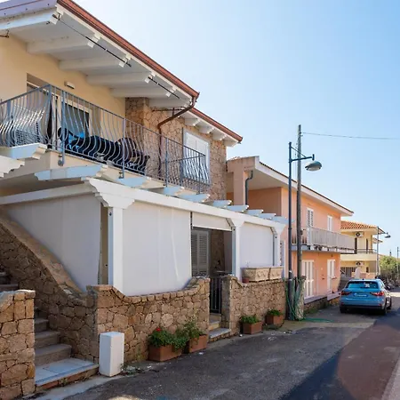Casa Macis Vista Mare Isola Rossa (Sassari)